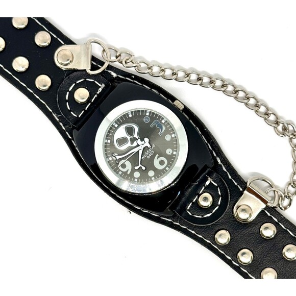 Vtg New Ladies Mens Unisex Skull Watch Silver Face Fresh Battery Item #1110 - Picture 3 of 4